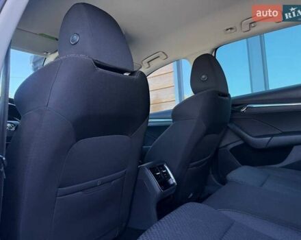 Белый Шкода Октавия, объемом двигателя 1.97 л и пробегом 200 тыс. км за 19999 $, фото 52 на Automoto.ua