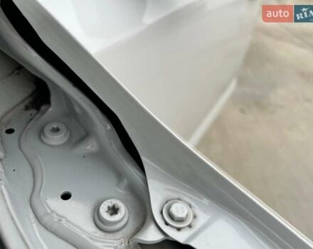 Белый Шкода Октавия, объемом двигателя 2 л и пробегом 193 тыс. км за 18700 $, фото 86 на Automoto.ua