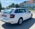 Білий Шкода Октавія, об'ємом двигуна 2 л та пробігом 216 тис. км за 16300 $, фото 8 на Automoto.ua