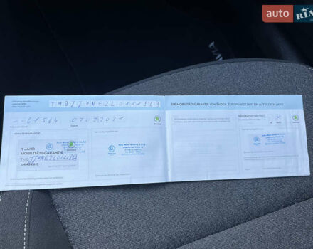 Белый Шкода Октавия, объемом двигателя 2 л и пробегом 200 тыс. км за 17456 $, фото 95 на Automoto.ua