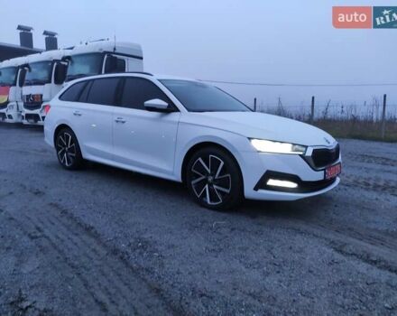 Белый Шкода Октавия, объемом двигателя 2 л и пробегом 310 тыс. км за 17800 $, фото 4 на Automoto.ua