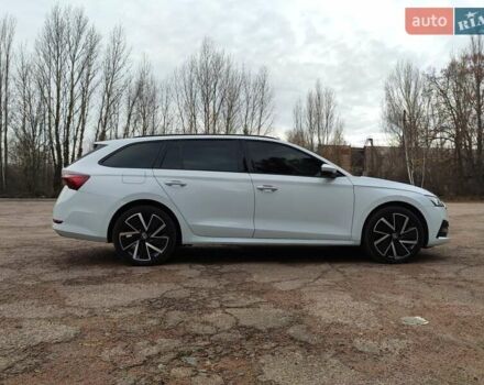 Белый Шкода Октавия, объемом двигателя 2 л и пробегом 310 тыс. км за 17800 $, фото 11 на Automoto.ua