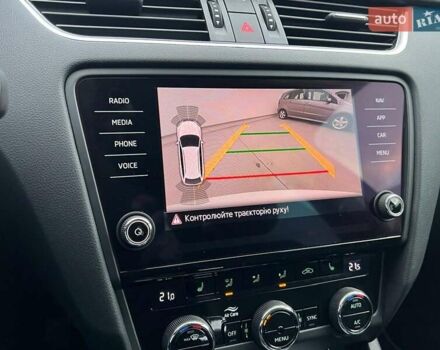 Белый Шкода Октавия, объемом двигателя 2 л и пробегом 193 тыс. км за 18700 $, фото 116 на Automoto.ua