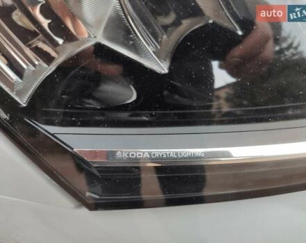 Белый Шкода Октавия, объемом двигателя 2 л и пробегом 310 тыс. км за 17800 $, фото 41 на Automoto.ua