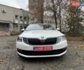 Белый Шкода Октавия, объемом двигателя 2 л и пробегом 193 тыс. км за 18700 $, фото 5 на Automoto.ua