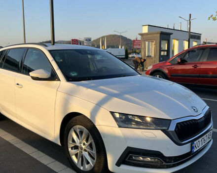 Белый Шкода Октавия, объемом двигателя 2 л и пробегом 249 тыс. км за 19500 $, фото 6 на Automoto.ua