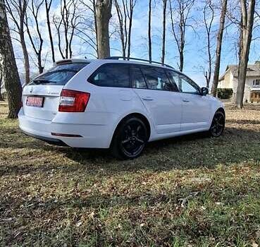 Шкода Октавия 2020 в Тернополе на Automoto.ua Белый Шкода Октавия, объемом двигателя 2 л и пробегом 208 тыс. км за 19400 $, фото 7 на Automoto.ua