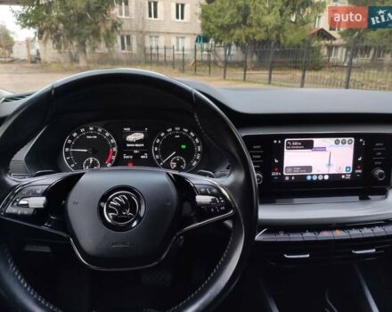 Белый Шкода Октавия, объемом двигателя 2 л и пробегом 310 тыс. км за 17800 $, фото 71 на Automoto.ua