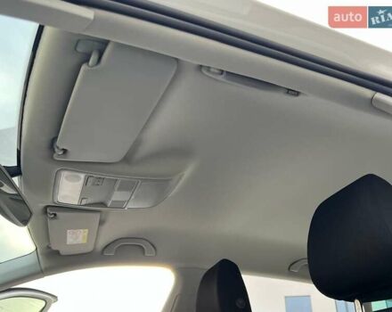 Белый Шкода Октавия, объемом двигателя 2 л и пробегом 193 тыс. км за 18700 $, фото 45 на Automoto.ua