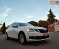 Шкода Октавия 2020 в Дубно на Automoto.ua Белый Шкода Октавия, объемом двигателя 1.98 л и пробегом 210 тыс. км за 15999 $, фото 1 на Automoto.ua