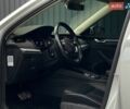 Белый Шкода Октавия, объемом двигателя 1.97 л и пробегом 205 тыс. км за 21499 $, фото 17 на Automoto.ua