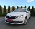Белый Шкода Октавия, объемом двигателя 2 л и пробегом 177 тыс. км за 18650 $, фото 34 на Automoto.ua