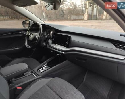 Белый Шкода Октавия, объемом двигателя 2 л и пробегом 310 тыс. км за 17800 $, фото 43 на Automoto.ua