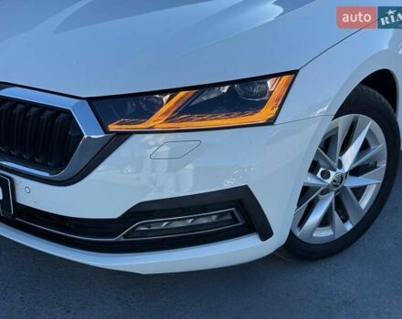 Белый Шкода Октавия, объемом двигателя 1.97 л и пробегом 200 тыс. км за 19999 $, фото 4 на Automoto.ua