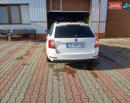 Белый Шкода Октавия, объемом двигателя 2 л и пробегом 189 тыс. км за 18500 $, фото 3 на Automoto.ua