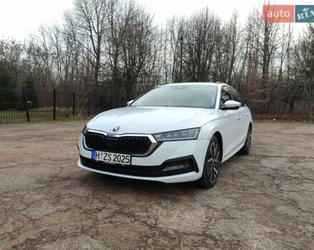 Белый Шкода Октавия, объемом двигателя 2 л и пробегом 310 тыс. км за 17800 $, фото 89 на Automoto.ua