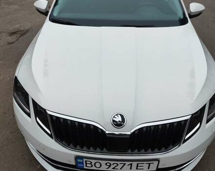 Белый Шкода Октавия, объемом двигателя 1.97 л и пробегом 219 тыс. км за 15300 $, фото 3 на Automoto.ua