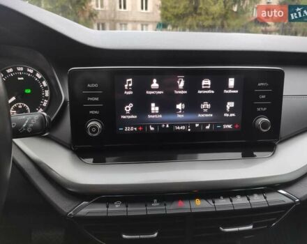 Белый Шкода Октавия, объемом двигателя 2 л и пробегом 310 тыс. км за 17800 $, фото 64 на Automoto.ua