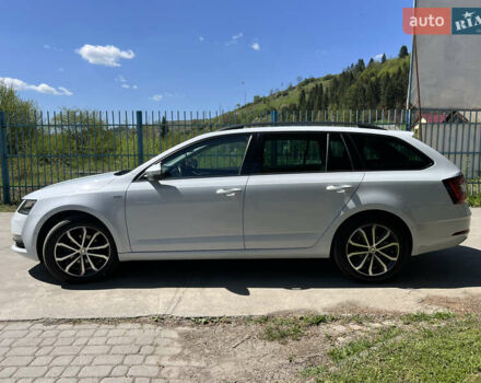 Білий Шкода Октавія, об'ємом двигуна 1.6 л та пробігом 193 тис. км за 20000 $, фото 9 на Automoto.ua