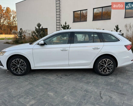 Белый Шкода Октавия, объемом двигателя 1.97 л и пробегом 232 тыс. км за 20500 $, фото 1 на Automoto.ua