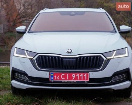Білий Шкода Октавія, об'ємом двигуна 2 л та пробігом 199 тис. км за 19950 $, фото 8 на Automoto.ua