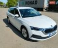 Белый Шкода Октавия, объемом двигателя 2 л и пробегом 210 тыс. км за 18800 $, фото 1 на Automoto.ua