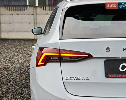 Белый Шкода Октавия, объемом двигателя 2 л и пробегом 179 тыс. км за 23999 $, фото 16 на Automoto.ua
