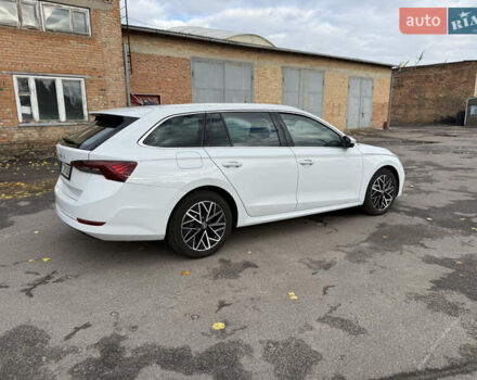 Белый Шкода Октавия, объемом двигателя 2 л и пробегом 180 тыс. км за 22700 $, фото 17 на Automoto.ua