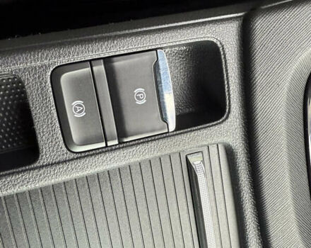 Белый Шкода Октавия, объемом двигателя 2 л и пробегом 180 тыс. км за 22700 $, фото 44 на Automoto.ua