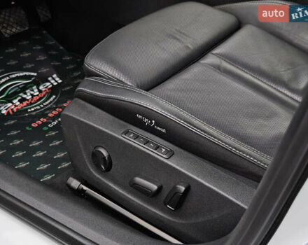 Белый Шкода Октавия, объемом двигателя 2 л и пробегом 179 тыс. км за 23999 $, фото 24 на Automoto.ua