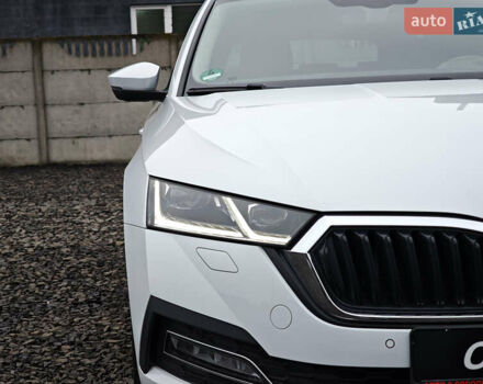 Белый Шкода Октавия, объемом двигателя 2 л и пробегом 179 тыс. км за 23999 $, фото 10 на Automoto.ua