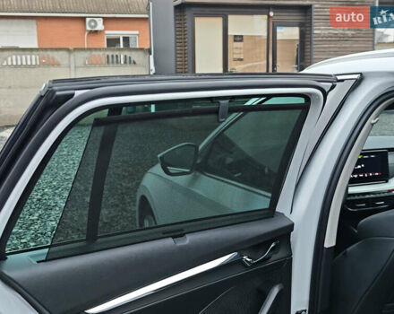 Белый Шкода Октавия, объемом двигателя 2 л и пробегом 179 тыс. км за 23999 $, фото 59 на Automoto.ua