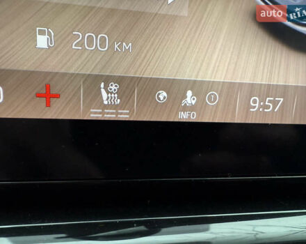 Белый Шкода Октавия, объемом двигателя 2 л и пробегом 180 тыс. км за 22400 $, фото 73 на Automoto.ua