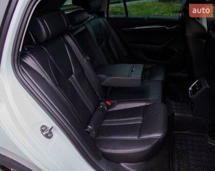 Білий Шкода Октавія, об'ємом двигуна 2 л та пробігом 199 тис. км за 19950 $, фото 75 на Automoto.ua