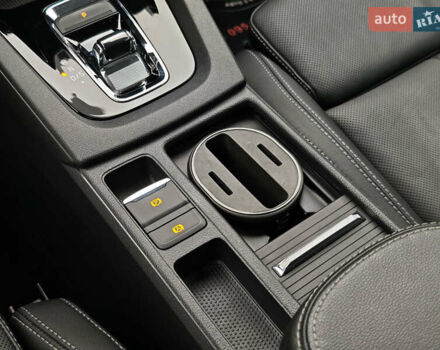 Белый Шкода Октавия, объемом двигателя 2 л и пробегом 179 тыс. км за 23999 $, фото 57 на Automoto.ua