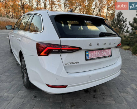 Белый Шкода Октавия, объемом двигателя 1.97 л и пробегом 232 тыс. км за 20500 $, фото 2 на Automoto.ua