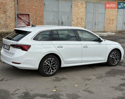 Белый Шкода Октавия, объемом двигателя 2 л и пробегом 180 тыс. км за 22400 $, фото 14 на Automoto.ua