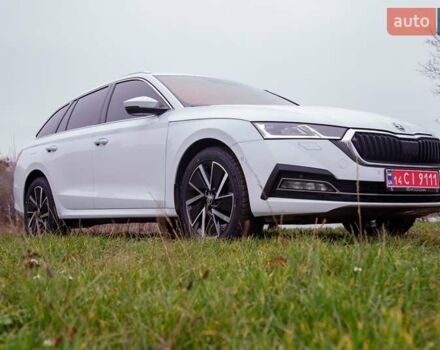 Білий Шкода Октавія, об'ємом двигуна 2 л та пробігом 199 тис. км за 19950 $, фото 1 на Automoto.ua