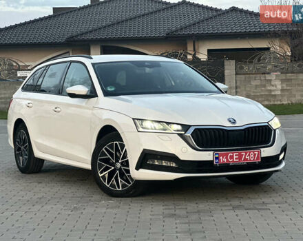 Белый Шкода Октавия, объемом двигателя 2 л и пробегом 196 тыс. км за 19250 $, фото 2 на Automoto.ua