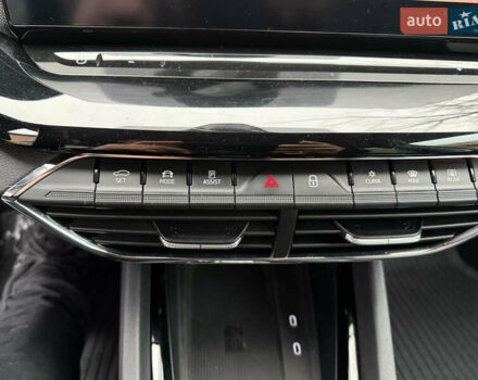 Белый Шкода Октавия, объемом двигателя 2 л и пробегом 180 тыс. км за 22400 $, фото 72 на Automoto.ua