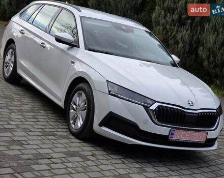 Шкода Октавия 2021 в Самборе на Automoto.ua Белый Шкода Октавия, объемом двигателя 2 л и пробегом 201 тыс. км за 18999 $, фото 3 на Automoto.ua