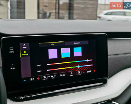 Белый Шкода Октавия, объемом двигателя 2 л и пробегом 179 тыс. км за 23999 $, фото 41 на Automoto.ua