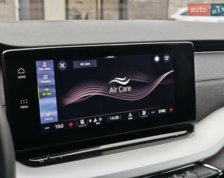 Белый Шкода Октавия, объемом двигателя 2 л и пробегом 179 тыс. км за 23999 $, фото 49 на Automoto.ua