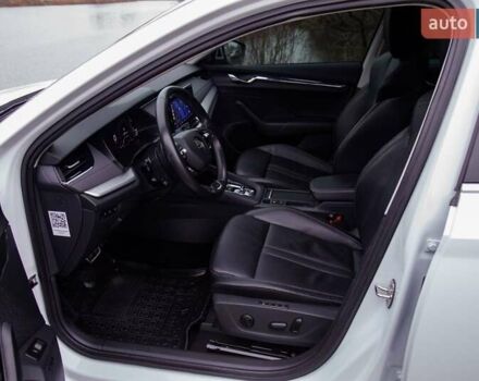 Білий Шкода Октавія, об'ємом двигуна 2 л та пробігом 199 тис. км за 19950 $, фото 64 на Automoto.ua