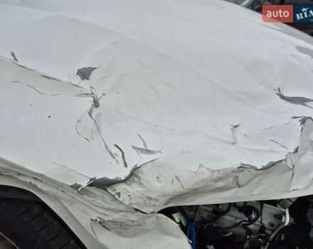 Белый Шкода Октавия, объемом двигателя 1.97 л и пробегом 123 тыс. км за 17300 $, фото 13 на Automoto.ua