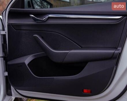 Білий Шкода Октавія, об'ємом двигуна 2 л та пробігом 199 тис. км за 19950 $, фото 66 на Automoto.ua