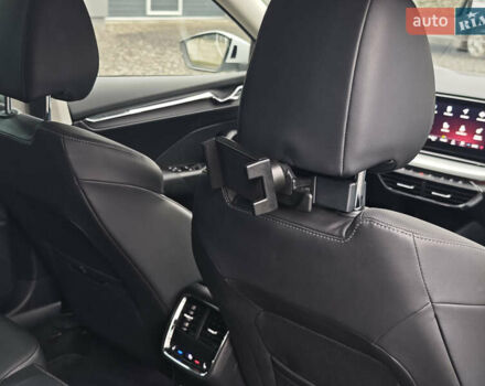 Белый Шкода Октавия, объемом двигателя 2 л и пробегом 179 тыс. км за 23999 $, фото 71 на Automoto.ua