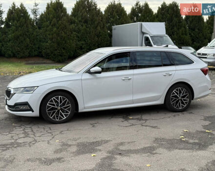 Белый Шкода Октавия, объемом двигателя 2 л и пробегом 180 тыс. км за 22700 $, фото 1 на Automoto.ua