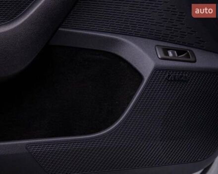 Білий Шкода Октавія, об'ємом двигуна 2 л та пробігом 199 тис. км за 19950 $, фото 46 на Automoto.ua