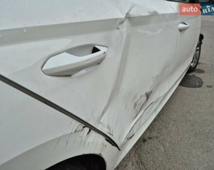 Белый Шкода Октавия, объемом двигателя 1.97 л и пробегом 123 тыс. км за 17300 $, фото 8 на Automoto.ua